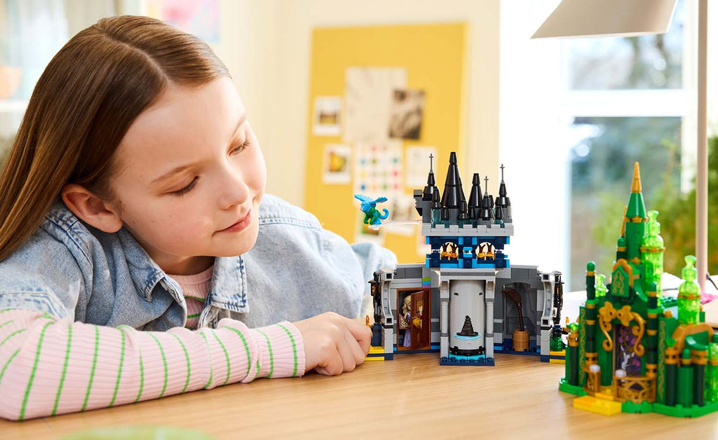 Wicked Emerald City & Kiamo Ko Castle | 75689