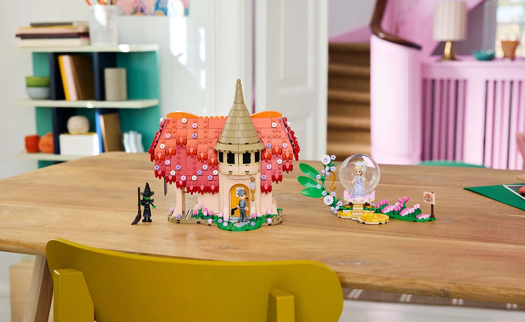Wicked Glinda & Elphaba Visit Munchkinland | 75690